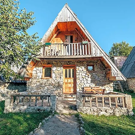 فندق Eco Village Nevidio