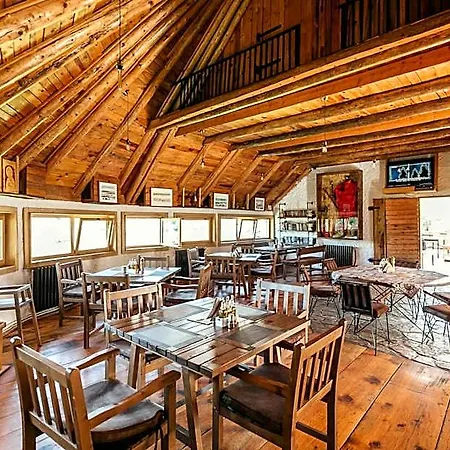 Eco Village Nevidio فندق