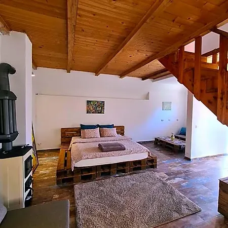 Eco Village Nevidio *