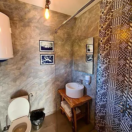 Eco Village Nevidio